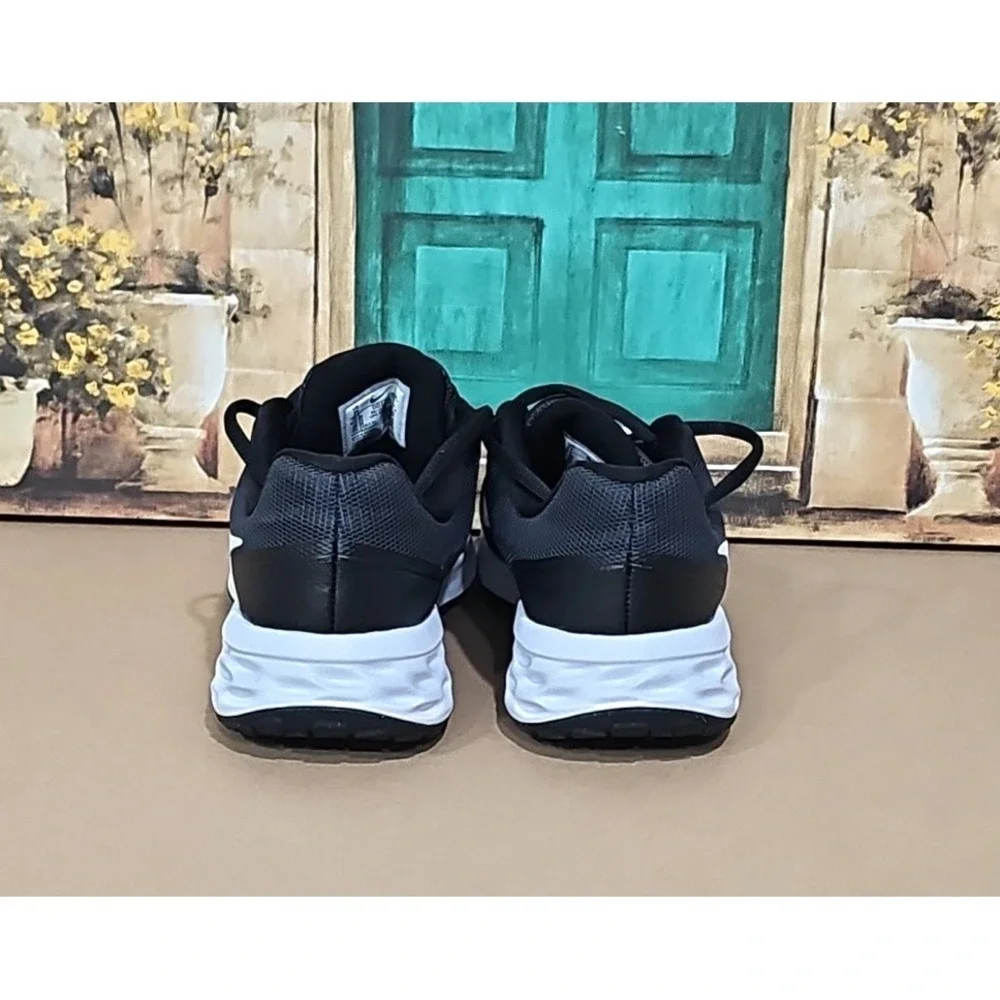 Nike Revolution 7Y Low Black White - DD1096-003